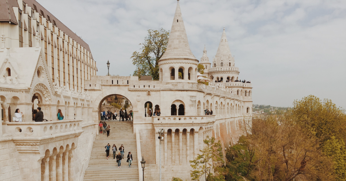 Mit jelent nekünk a külföldi turista?